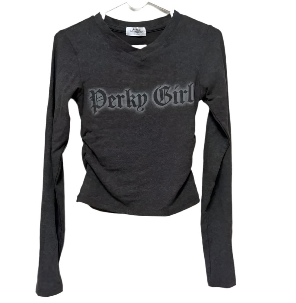 PERKY GIRL LONG SEELVE CROP TOP