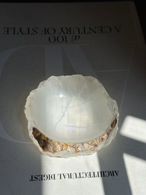 White Onyx Catchall