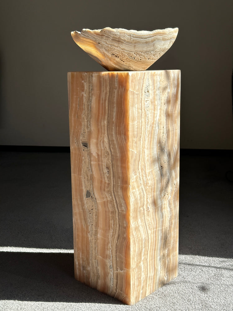 
            
                Load image into Gallery viewer, Amber Banded Plinth &amp;amp; Lamp
            
        
