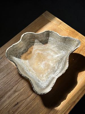 Caesar Onyx Bowl - Centrepiece