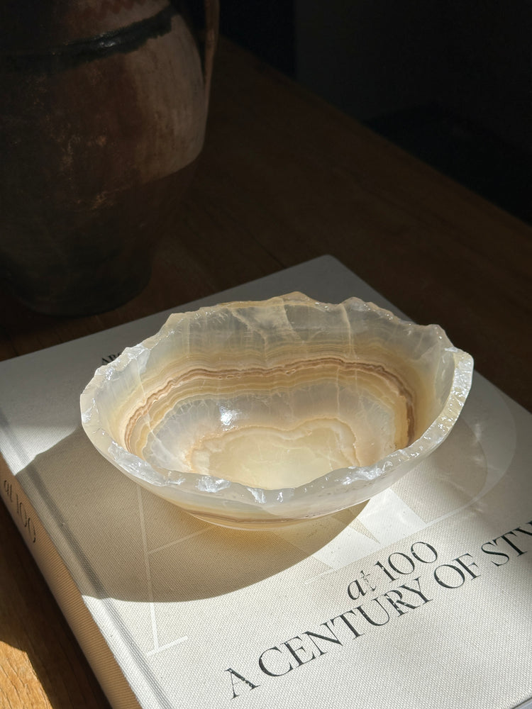 Sara Onyx Bowl