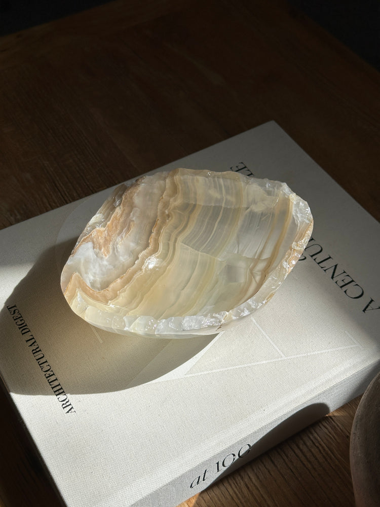 Calypso Amber White Onyx Bowl