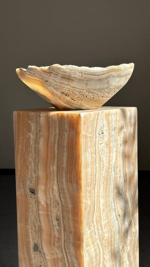 
            
                Load image into Gallery viewer, Amber Banded Plinth &amp;amp; Lamp
            
        