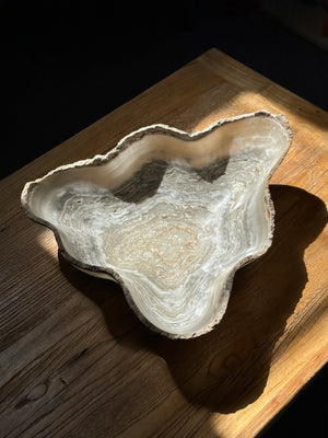 Mena Onyx Bowl - Centrepiece