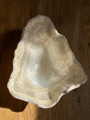 Nacre Onyx Bowl - Centrepiece