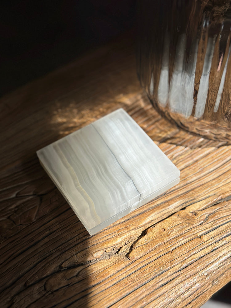 
            
                Load image into Gallery viewer, Onyx Coasters Set
            
        