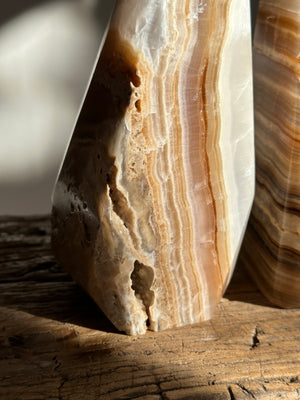 
            
                Load image into Gallery viewer, Amber &amp;amp; Travertine Onyx Bookends
            
        