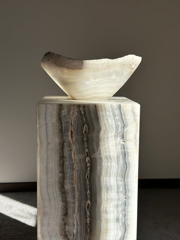 
            
                Load image into Gallery viewer, White Matte Onyx Bowl - Medium
            
        